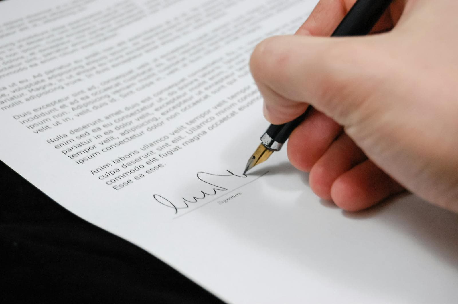 Por que a Maioridade Legal nos EUA é de 21 Anos?
